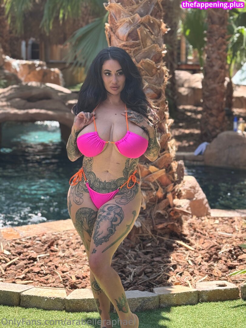 Arabelle Raphael