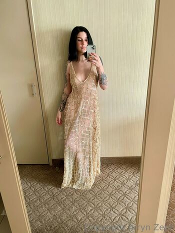 Arryn Zech