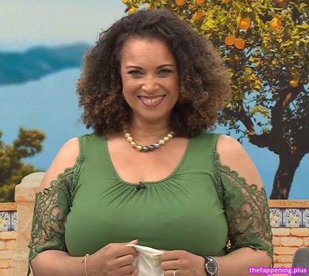 Astrid Van Der Staaij