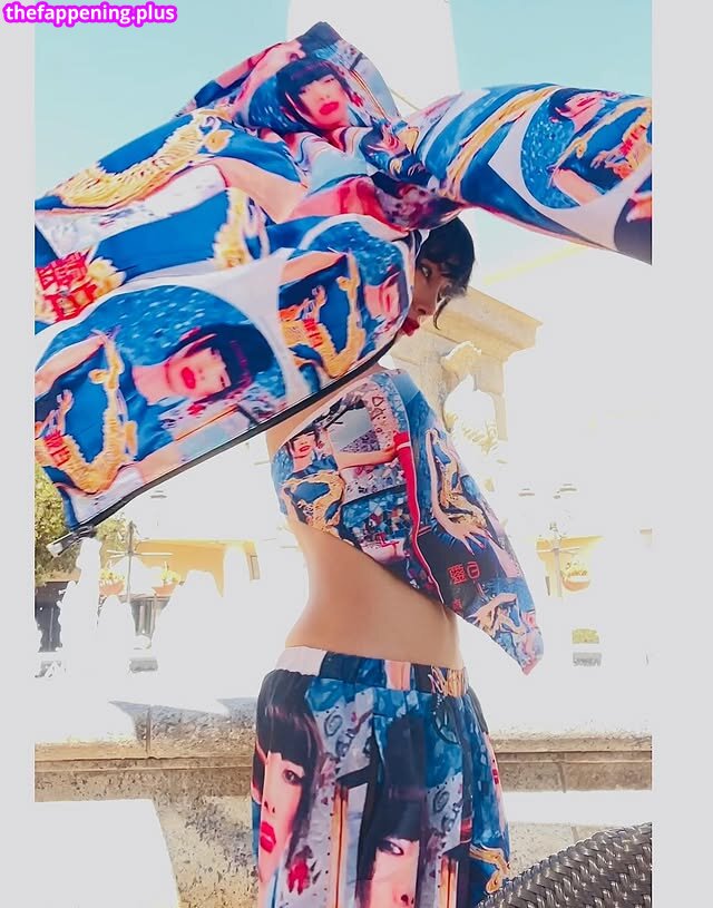 Bai Ling