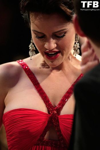 Carla Gugino