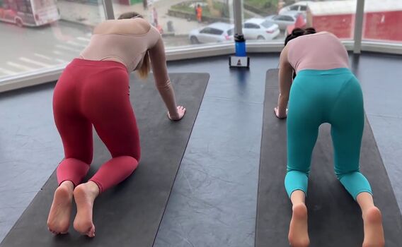 Flexible Beauties