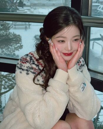 Jang Won-young