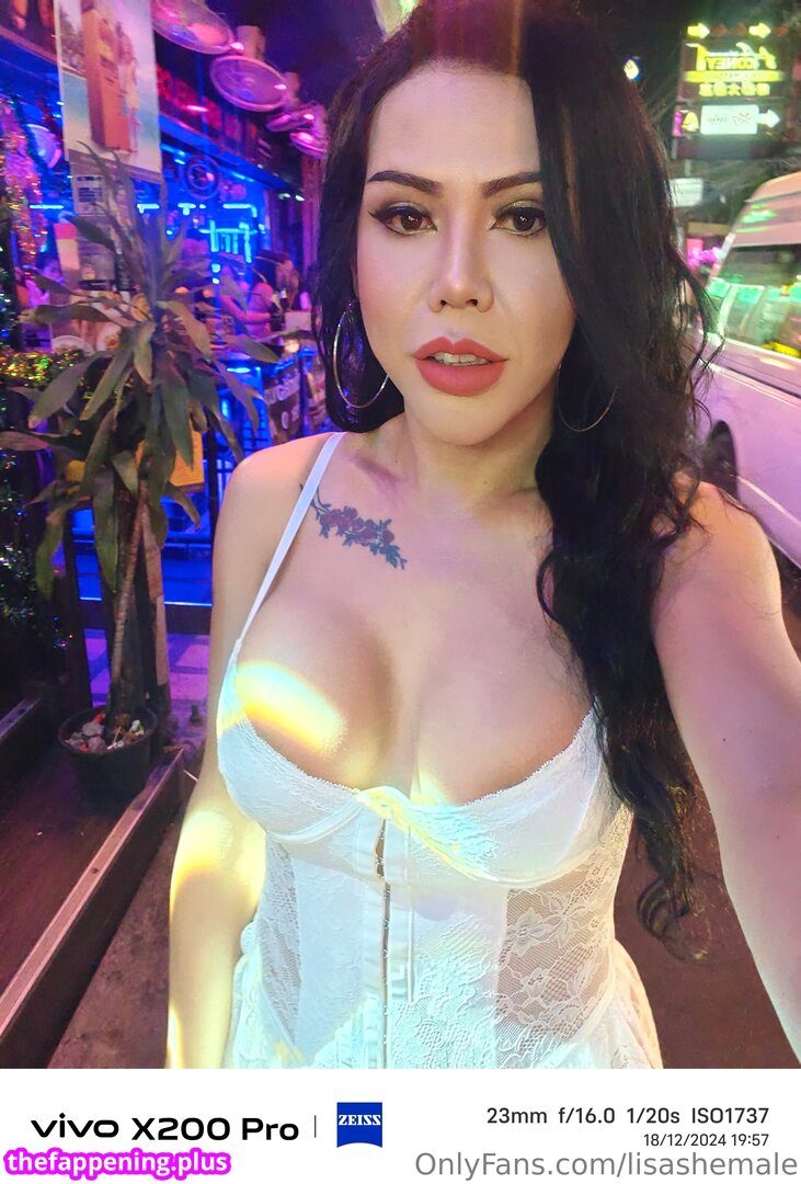 lisashemale