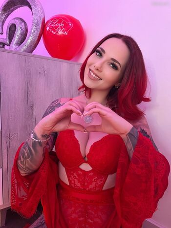 Nina Devil