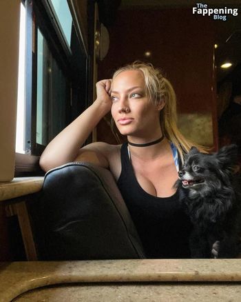 Nita Strauss