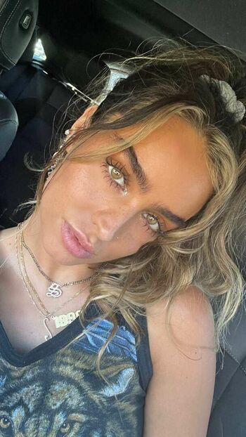 Sommer Ray