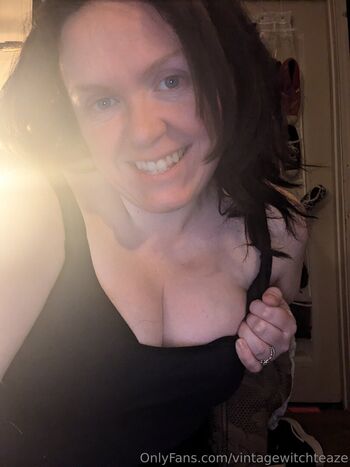 vintagewitchteaze