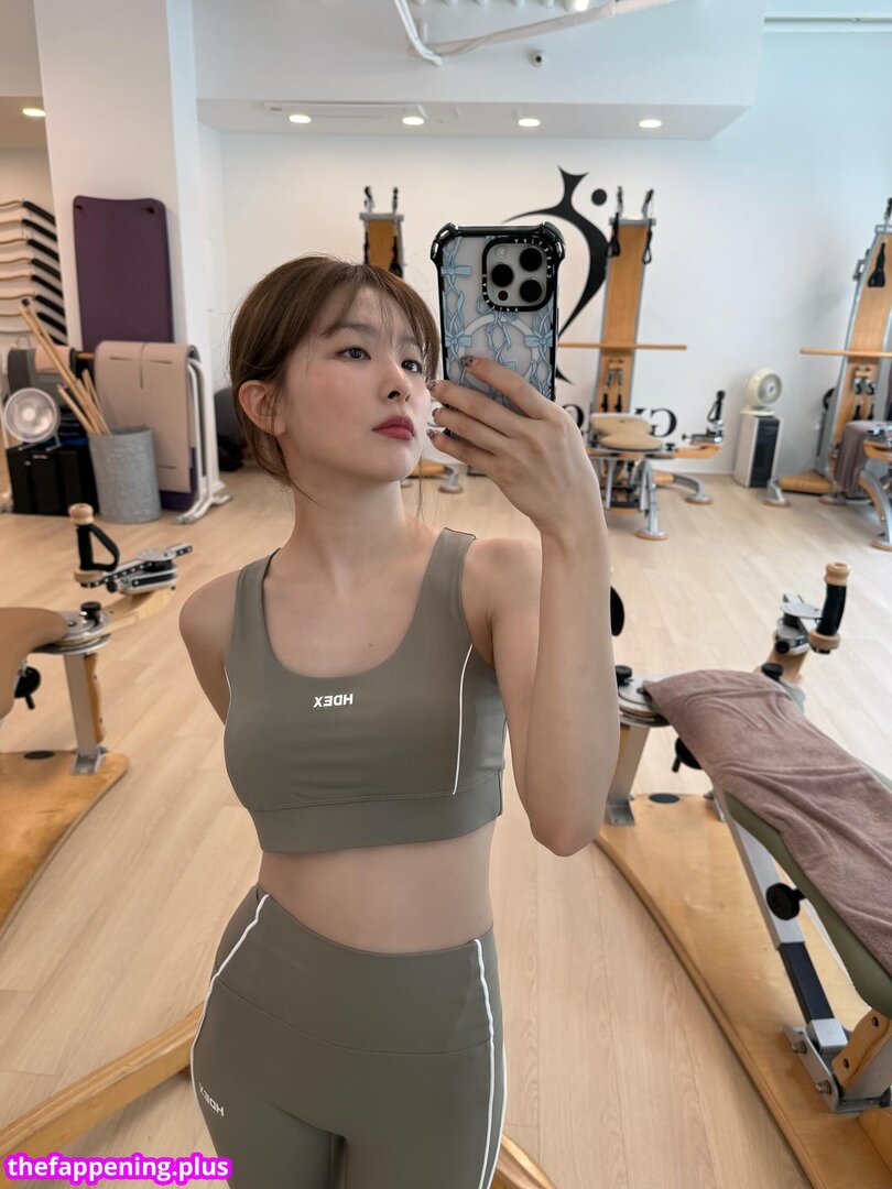 WomenK-pop